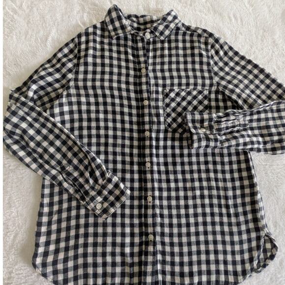 Old Navy Tops - Old Navy Shirt Womens Small Gigham Plaid Button Down 'The Classic Shirt' Flannel
